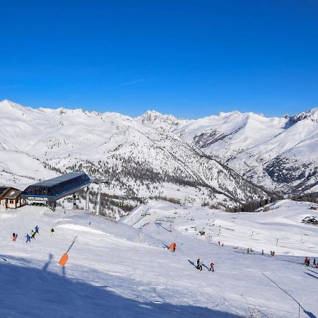 Appartement 2 Pieces Avec Parking A 150M Des Telecabines - Fr-1-330F-31 Serre Chevalier Buitenkant foto